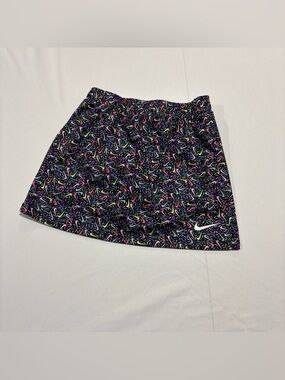 Nike Girls Multicolor All-Over Swoosh Sprinkle Print Sport Skort M 5-6 Yrs